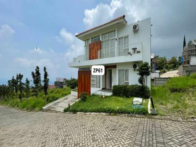 Rumah Vila Mewah Lokasi Strategis Dekat Alun-alun Kota Batu ZP61