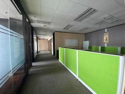 Sewa Kantor 207 m2 Furnish di The Plaza Office Tower Thamrin, Hrg Nego