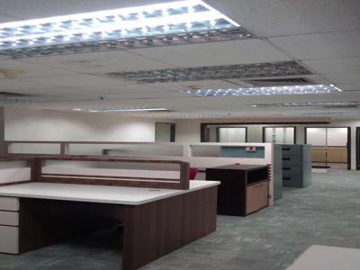 Sewa Murah Kantor 350 m2 Furnished di UOB Plaza Thamrin, Hrg Nego