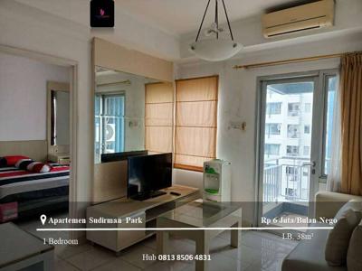 Sewa Sudirman Park Apartemen High Floor 1BR Full Furnish & Renovasi