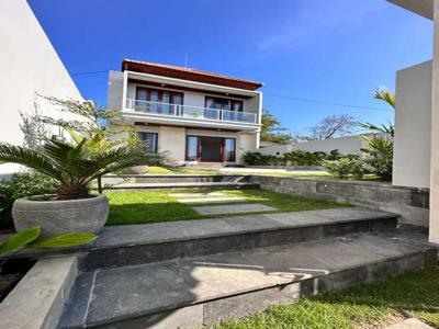 Villa BARU di Ungasan dekat Pantai Melasti