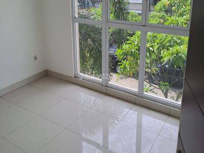 Di Sewakan Rumah Bagus di Cluster Palm Spring Luas 12x20