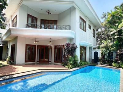 Nice Tropical House With Private Pool In Pondok Indah Owedm