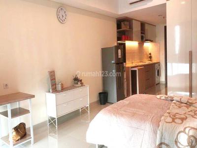 Studio Apartment Kemang Village For Rent
