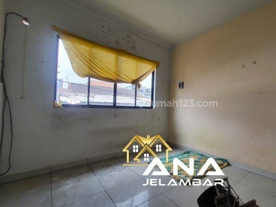 ANA Rumah 2 Lantai Uk 3.2x15m Jalan 2 Mobil di Jelambar