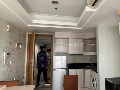 Apartemen The Mansion 2 Kamar Tidur 74m2 Furnished Bagus