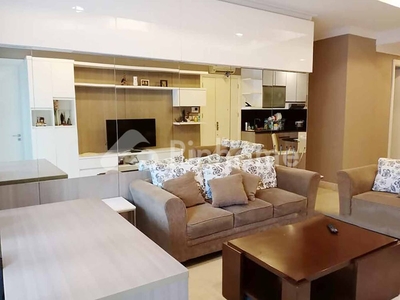 Disewakan Apartemen Siap Huni di Jl Senopati, Luas 180 m², 3 KT, Harga Rp36 Juta per Bulan | Pinhome