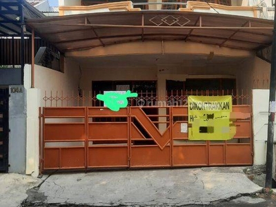 Disewakan Rumah di Pinggir Jalan Raya Cempaka Putih, Jakarta Pusat
