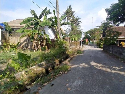 Jalan Kaliurang Km.10, Tanah Jogja Lingkungan Asri, Legalitas SHM