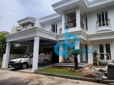 Rumah 2 Lantai SHM di Lebak Bulus, Jakarta Selatan