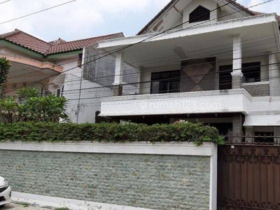 Rumah Siap Huni Banyak Kamar di Bandahara Dekat Unmer Malang