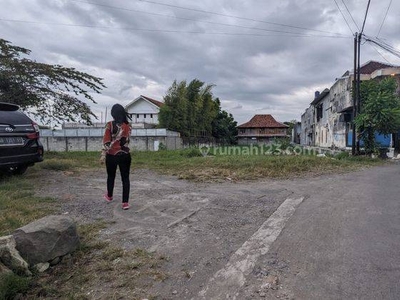 Selatan Rs Wirosaban Dekat Kampus Uad 4 Sorosutan Umbulharjo