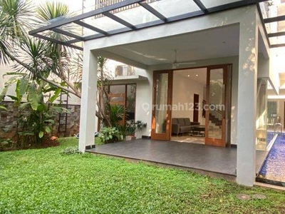 A Luxury Modern House In Compound Of 4 Houses With A Pool Kemang