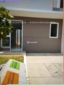 Dijual Rumah 2 Lantai LT109 LB62 2KT 2KM Lokasi Strategis - Bandung Kota