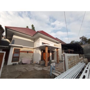 Dijual Rumah LB85 LT138 3KT 2KM Lokasi Strategis - Sleman