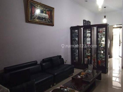 Disewakan Rumah di Batununggal Full Furnished Siap Huni