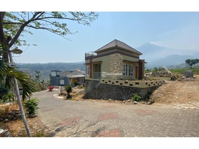 Jual Rumah Villa Baru di Pacet Villa Ahsana Mansion Hills - Mojokerto