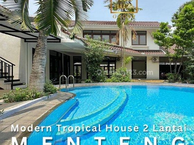 Modern Tropical House Menteng 2 Lantai Murah, Taman Pool, Elite