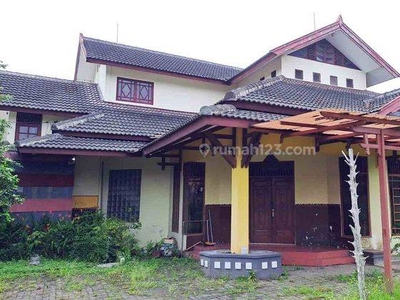 Rumah di Gamping Kidul Kec.Gamping, Sleman Yogyakarta, 2 Lantai, Luas tanah 1500 m2