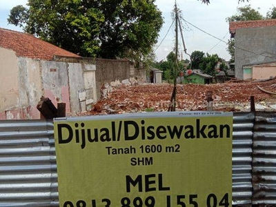 Tanah 1600 m2 Nempel Jalan Raya Sawangan Dekat Gerbang Tol Desari