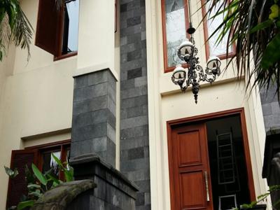 Rumah minimalis nuansa jawa,asri di Rempoa Tangerang Selatan
