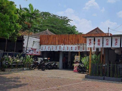 DISEWAKAN RUMAH KOMERSIAL DI PUSAT KULINER KAWI, Malang