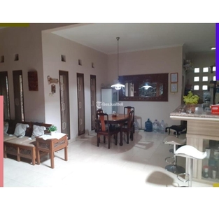 Jual Rumah Mewah Kusen Jati 2 Lantai Tipe 300/318 Di Adipura Kota Bandung Timur - Bandung