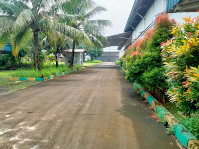 Pabrik Akses Container Dekat Tol di Cikupa Mas Tangerang