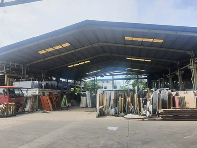 Pabrik aktif di kawasan industri Mekar Jaya Sepatan Tangerang Banten