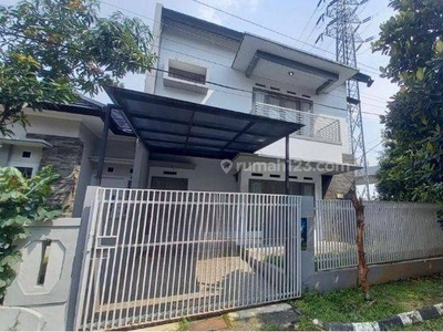 Rumah 2 Lantai Siap Huni di Buah Batu, Bandung