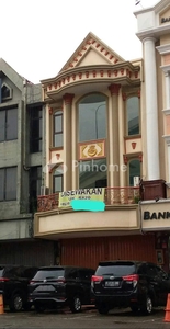 Disewakan Ruko Cocok Untuk Kantor Atau Bank di Kelapa Gading Boulevard | Pinhome