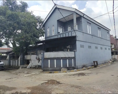 Jual Rumah Hoek Luas cocok untuk Home Industry di Kopo Permai
