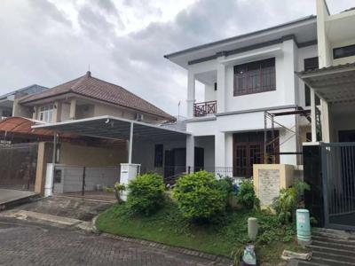 Sewa Rumah Pakuwon City Villa Weswood