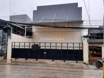 Gudang 1 Lantai Siap Pakai di Pinggir Jl. Raya Serpong Viktor