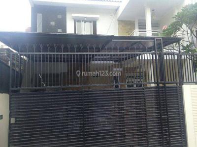 Rumah Bisa Dijadikan Kantor di Pancoran Jakarta Selatan