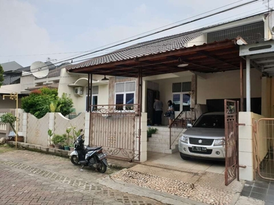 Dijual Rumah Mewah Di Villa Melati Mas , Serpong, Tangerang Selatan