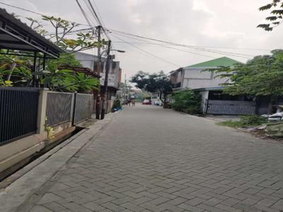 Jual rumah 2,5 lantai di kapling Lemigas kunciran Tangerang kota