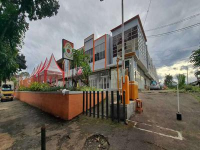 Lokasi Pinggir Jalan, Dijual Ruko Cilendek 2 Lantai