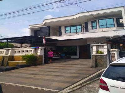 RUMAH MEWAH LINGKUNGAN ISTIMEWA CIPINANG ELOK JATINEGARA