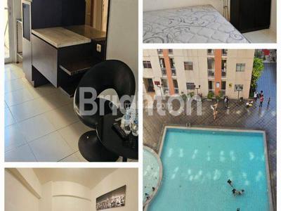 APARTEMEN GUNAWANGSA MANYAR VIEW POOL, FURNISH MASIH BARU