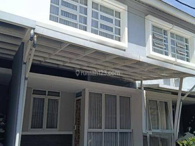 Disewakan Rumah Cantik Siap Huni Dalam Komplek Antapani Bandung