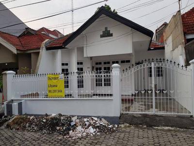 Disewakan Rumah Di Taman Pondok Indah Wiyung Surabaya Ll