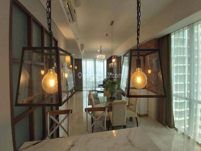 For rent 3BR nice unit private lift Kemang Village usd2200