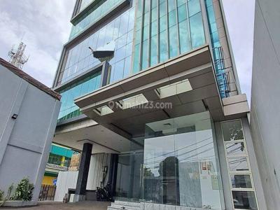 Gedung 6 Lantai Plus Basement Strategis di Mampang Prapatan