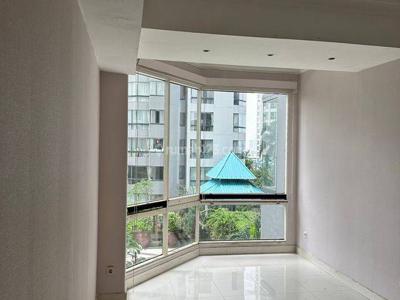 Murahhh 2+1 Bedrooms Unfurnished Apartemen Taman Anggrek Condominium Jakarta Barat