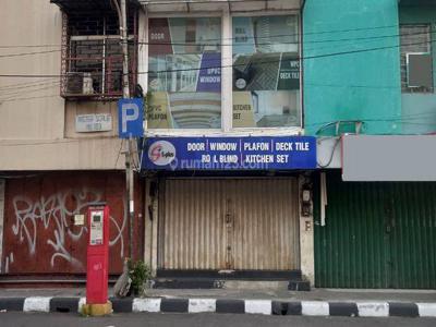 Ruko Pusat Bisnis Kawasan Ramai Pinggir Jalan Pinangsia Raya