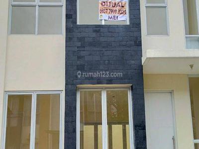 Turun Harga Rumah 2 Lantai Minimalis Siap Huni di Graha Raya