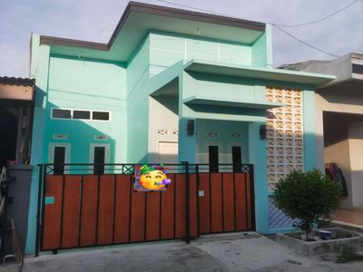 Rumah baru cantik dalam komplek Vila Gading Harapan pintu barat Bekasi