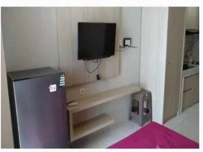 Disewakan Apartemen Studio Puncak Dharmahusada dekat Unair