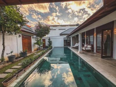 LEASEHOLD 20 YEARS VILLA IN THE PRIME LOCATION A HEART OF CANGGU